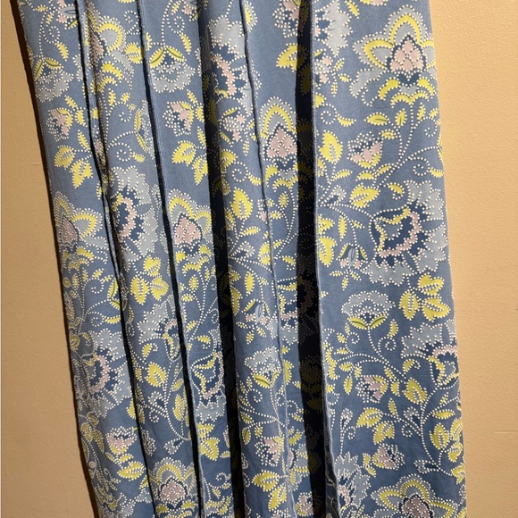 Ruby Rd. Blue and Green Patterned Top - Picture 5 of 9